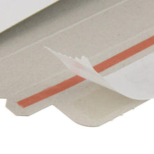 Kartonnen enveloppen wit, met plakstrip – 262 x 371 mm – 100 stuks