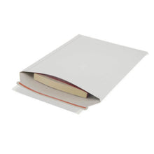 Kartonnen enveloppen wit, met plakstrip – 215 x 270 mm – 100 stuks